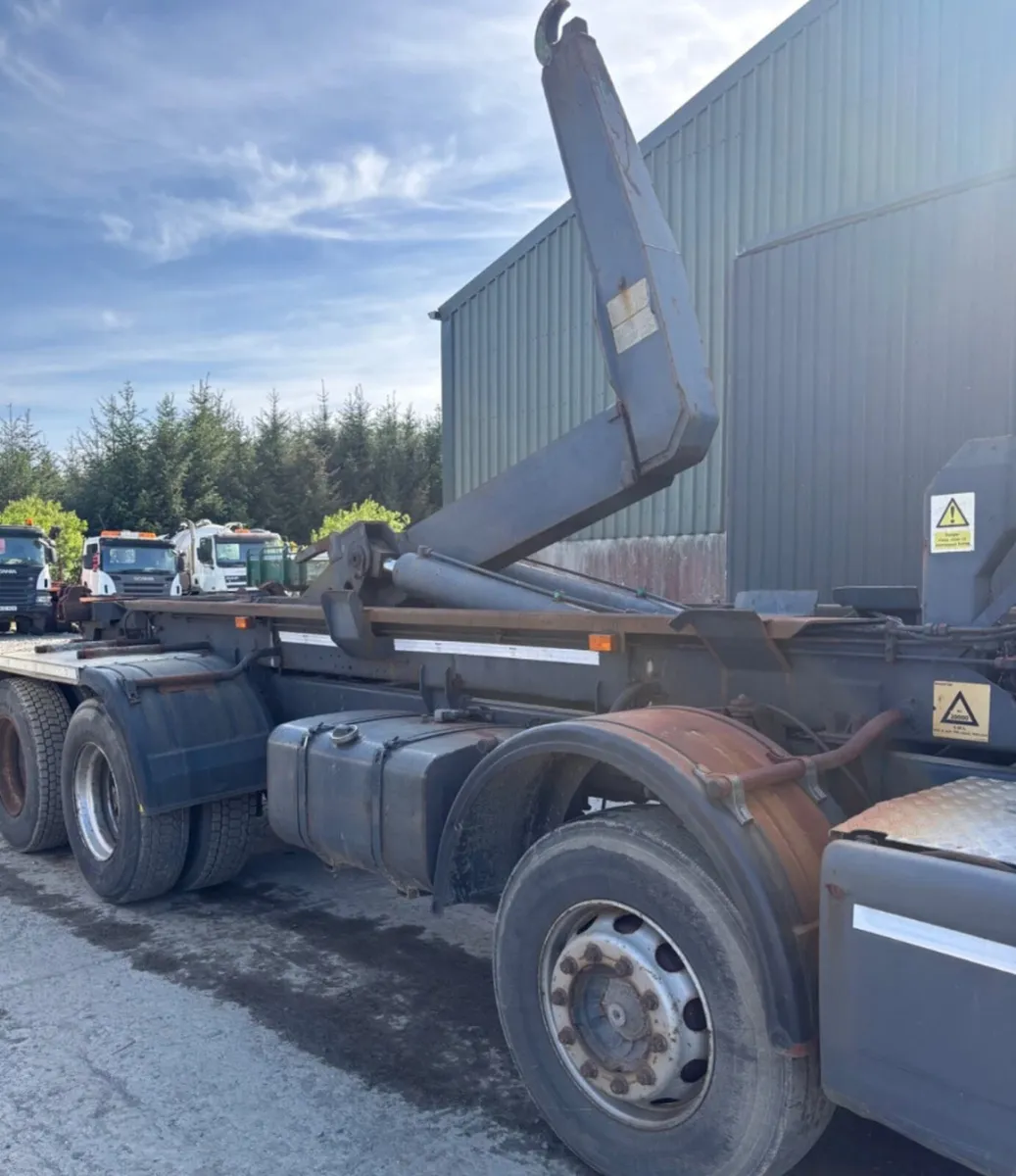 Scania hook loader and Volvo Mixer - Image 3