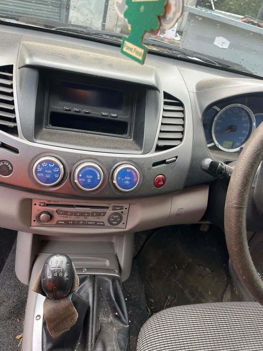 Mitsubishi L200 - Image 3