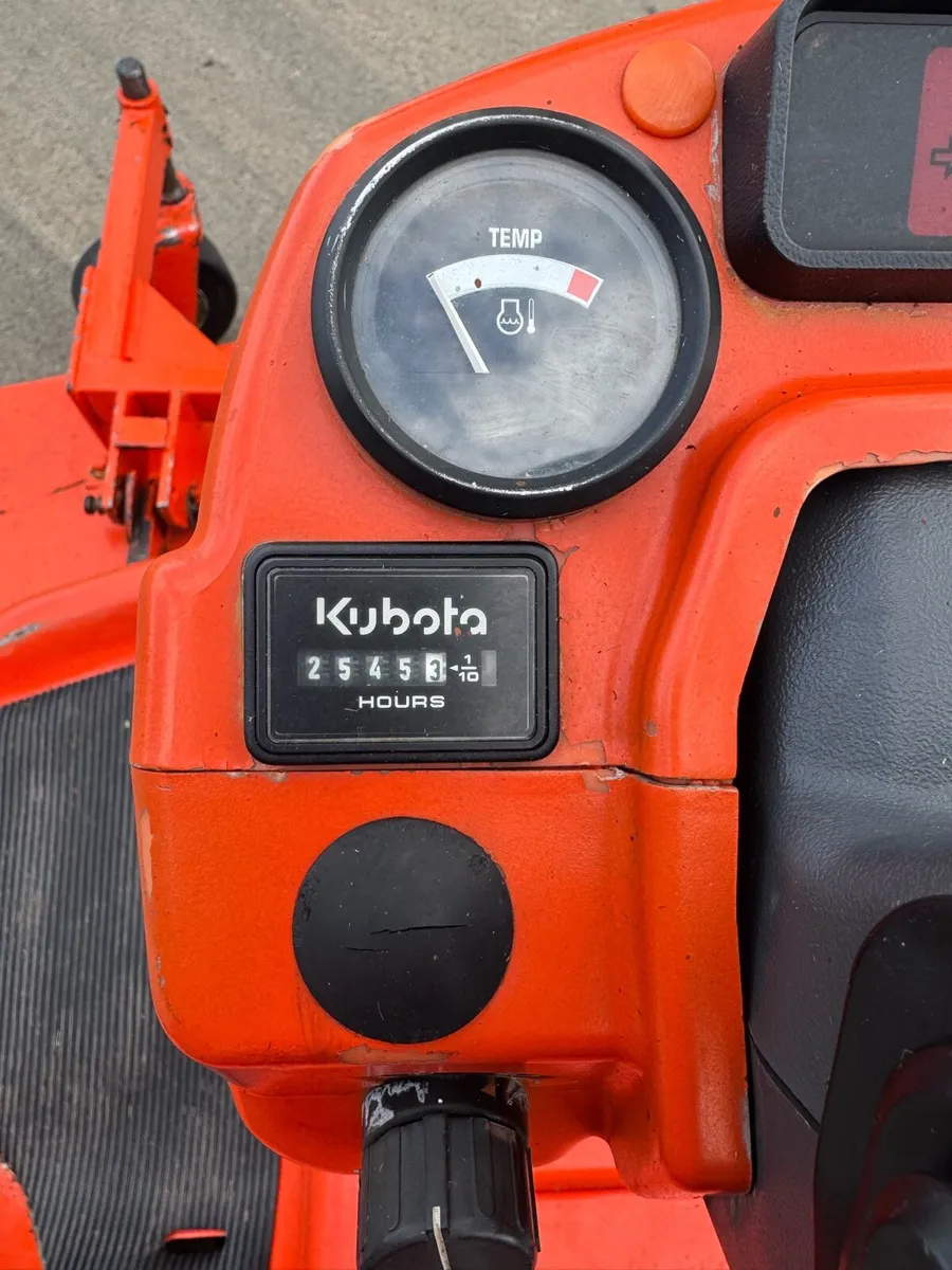 Kubota Ride On Mower - Image 2