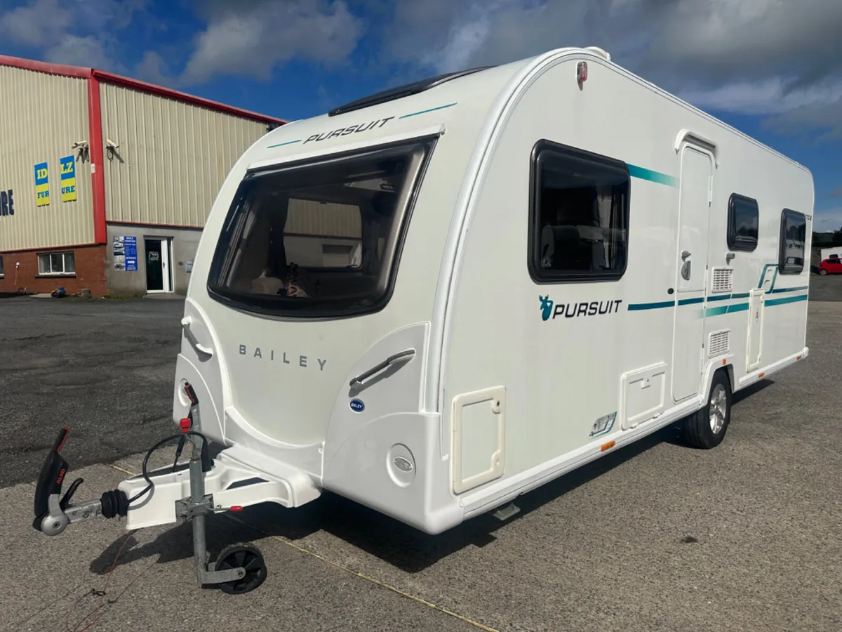🤩 2017 6 Berth Bailey Pursuit Air Awning 🤩 - Image 1