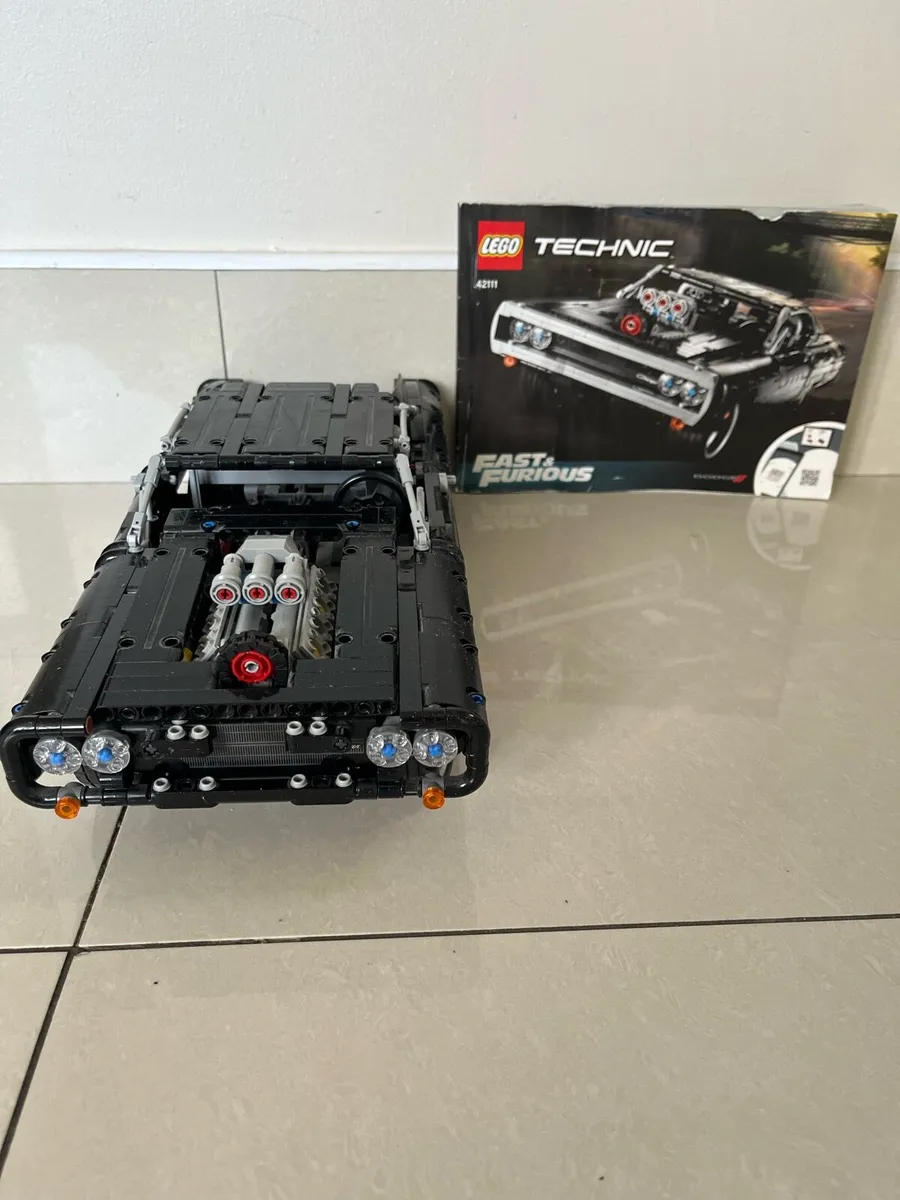 Lego Dom’s Dodge Charger - Image 1