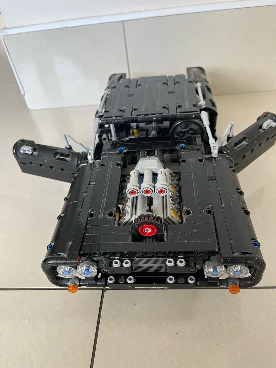 Lego Dom’s Dodge Charger - Image 3