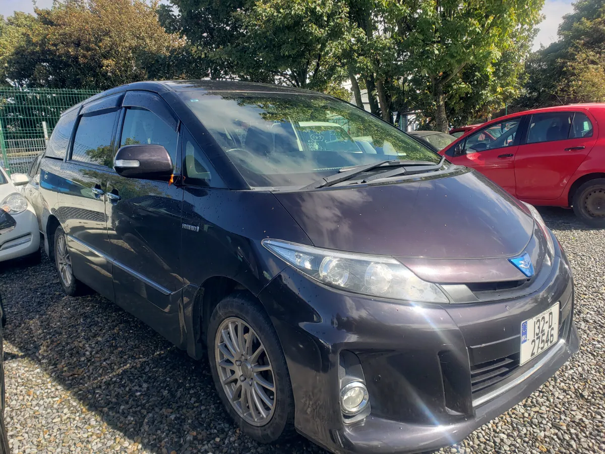 Toyota Estima 2013 - Image 4