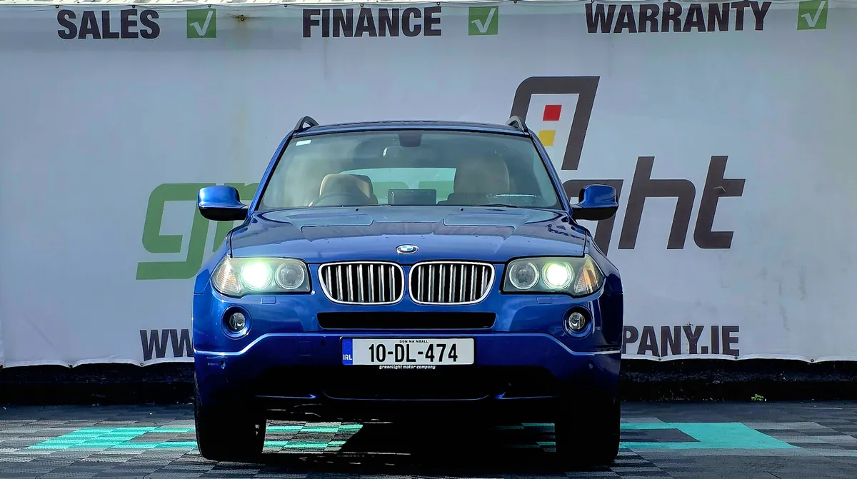 2010 BMW X3 XDrive 4WD - Image 3