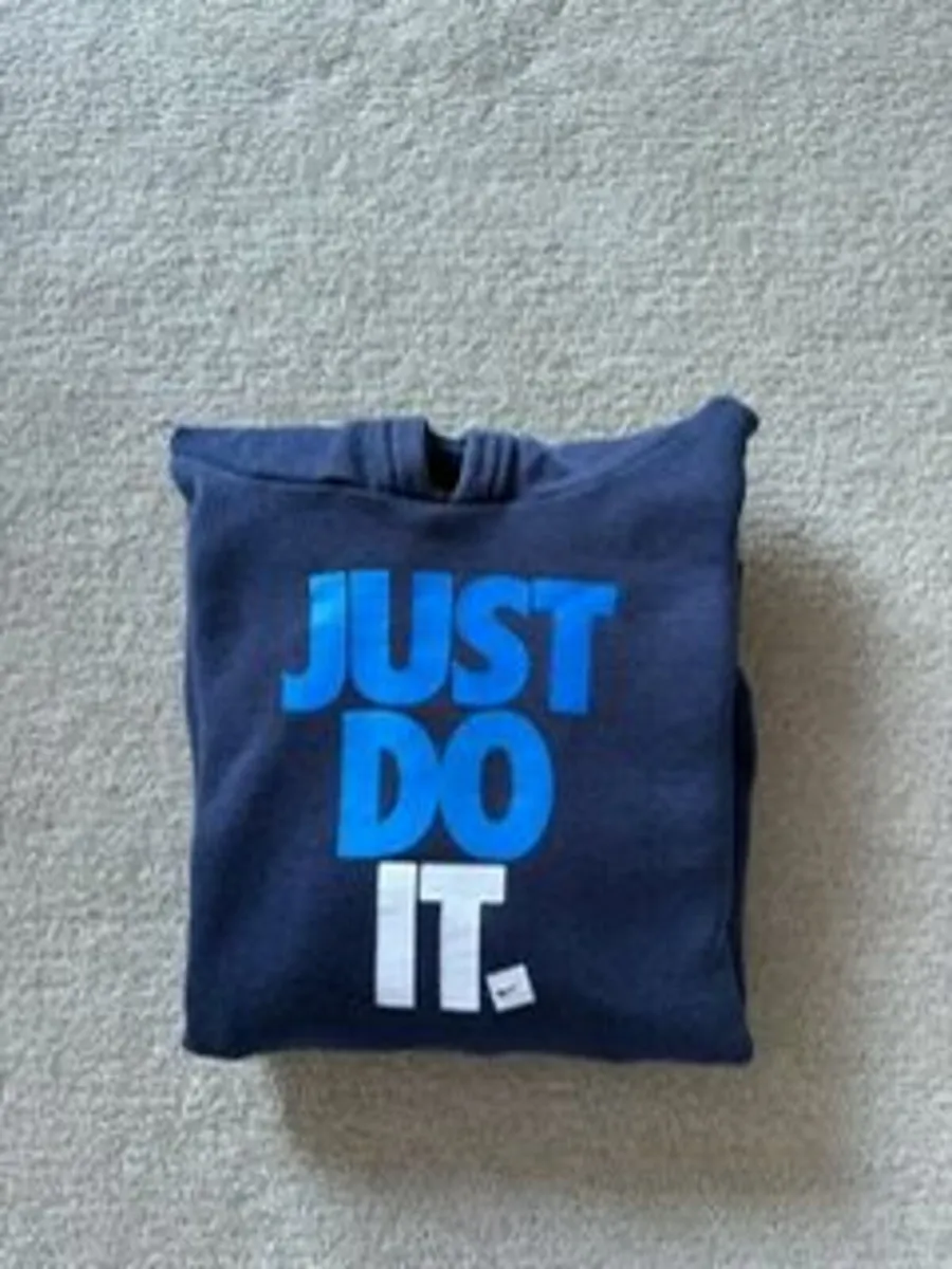 Nike Navy Hoody age 6-7 - Image 3