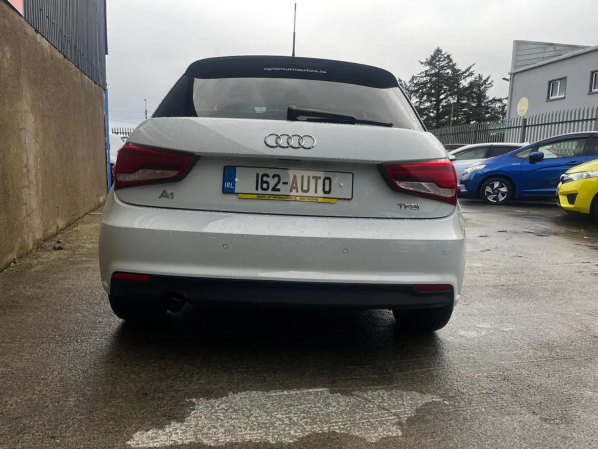 Audi A1 AUTOMATIC 1.4 PETROL - Image 3