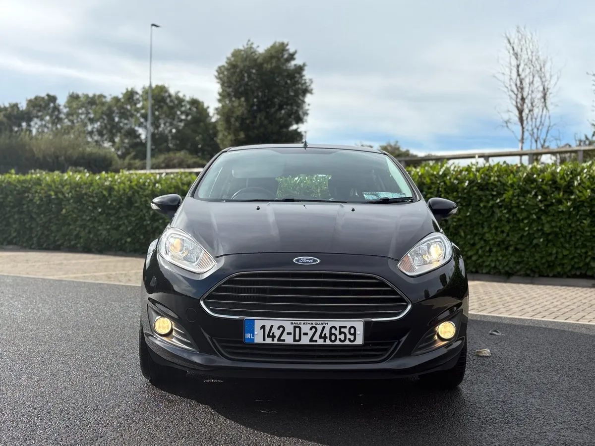 FORD FIESTA - LOW MILEAGE - WARRANTY - Image 2