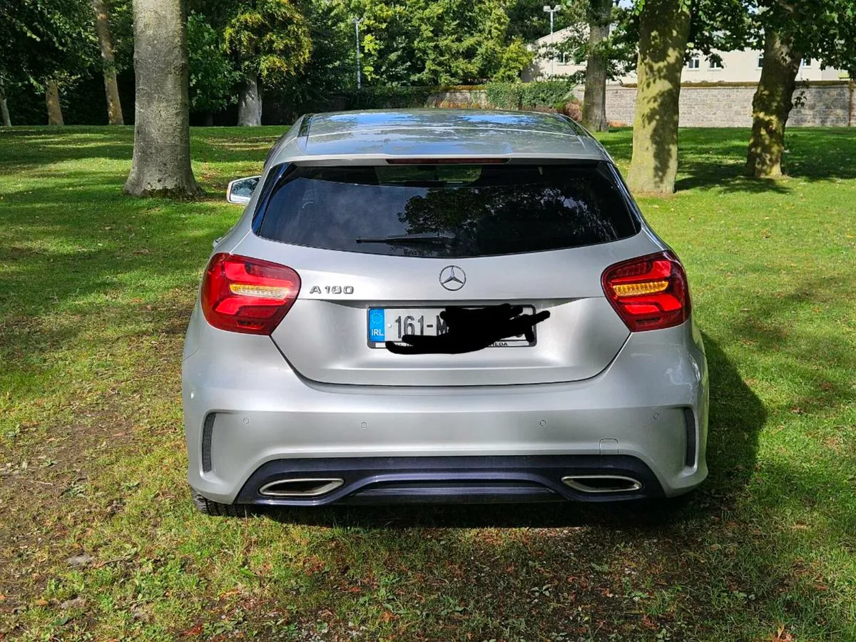 161MERCEDES_BENZ 180 A Class  AMG LINE - Image 2