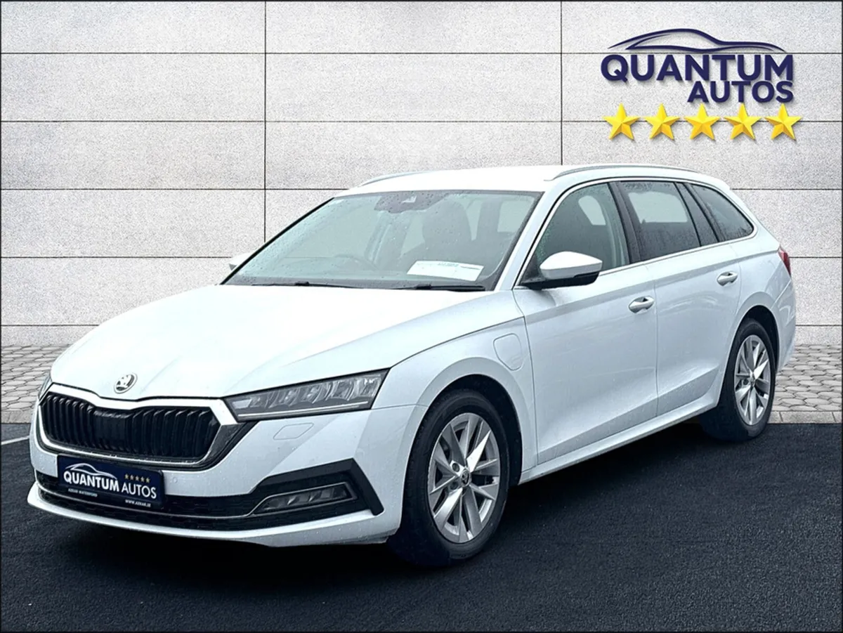 Skoda Octavia 2022 STYLE 1.4 PHEV 200BHP AUTOMATIC - Image 4