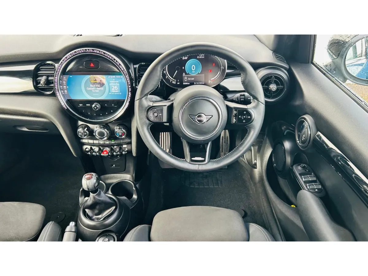 Mini Cooper Cooper Sport with John Cooper seats - Image 4