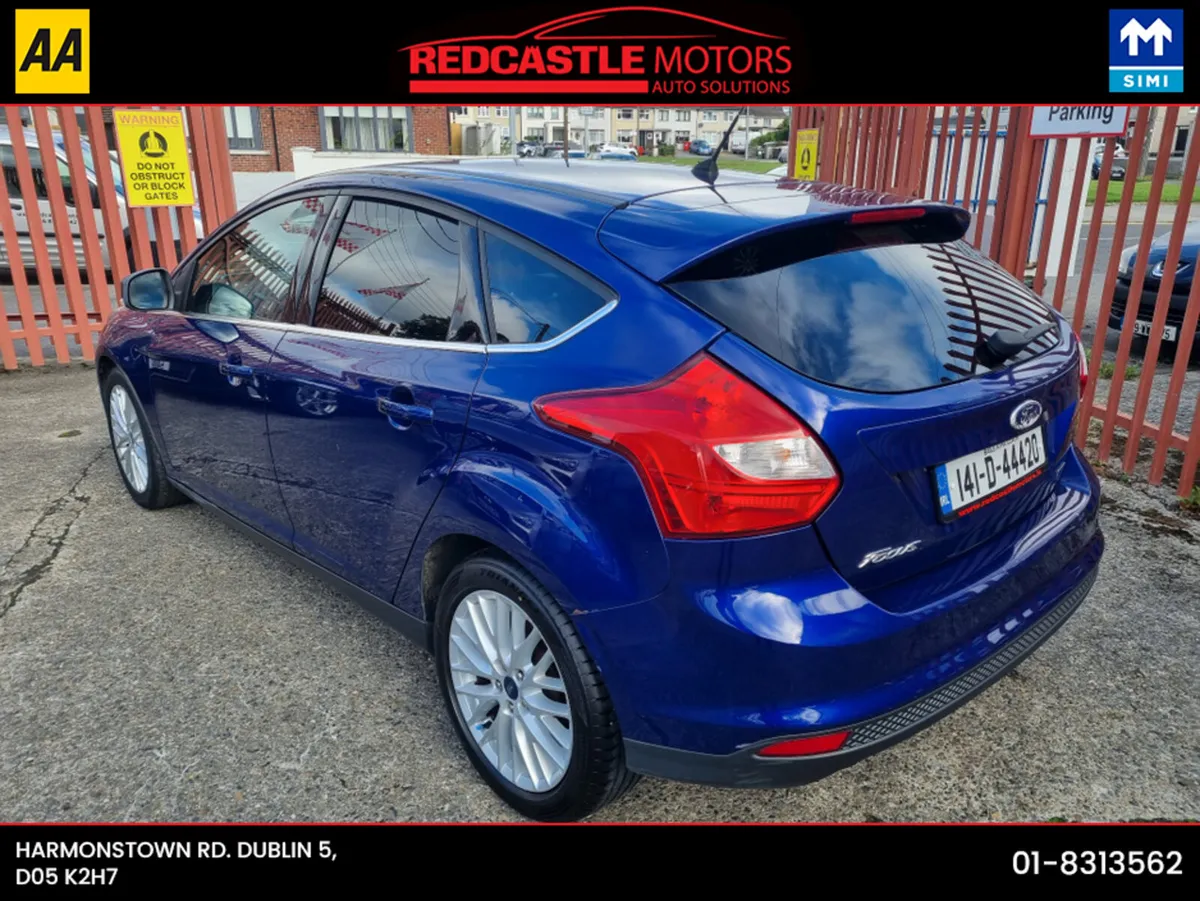 Ford Focus 1.0 ZETEC ECOBOOST 100PS 5DR - Image 3