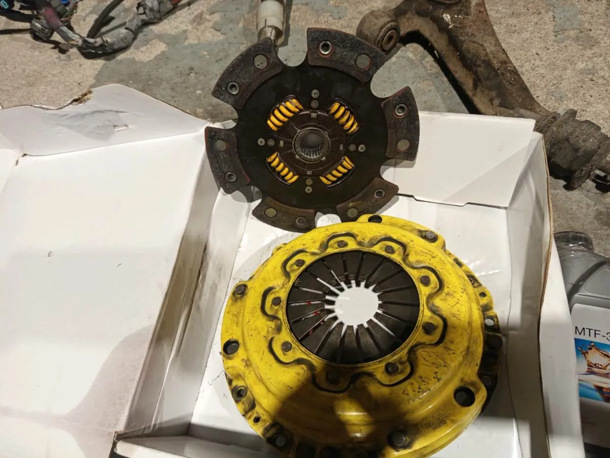 Honda ek b16a parts - Image 2
