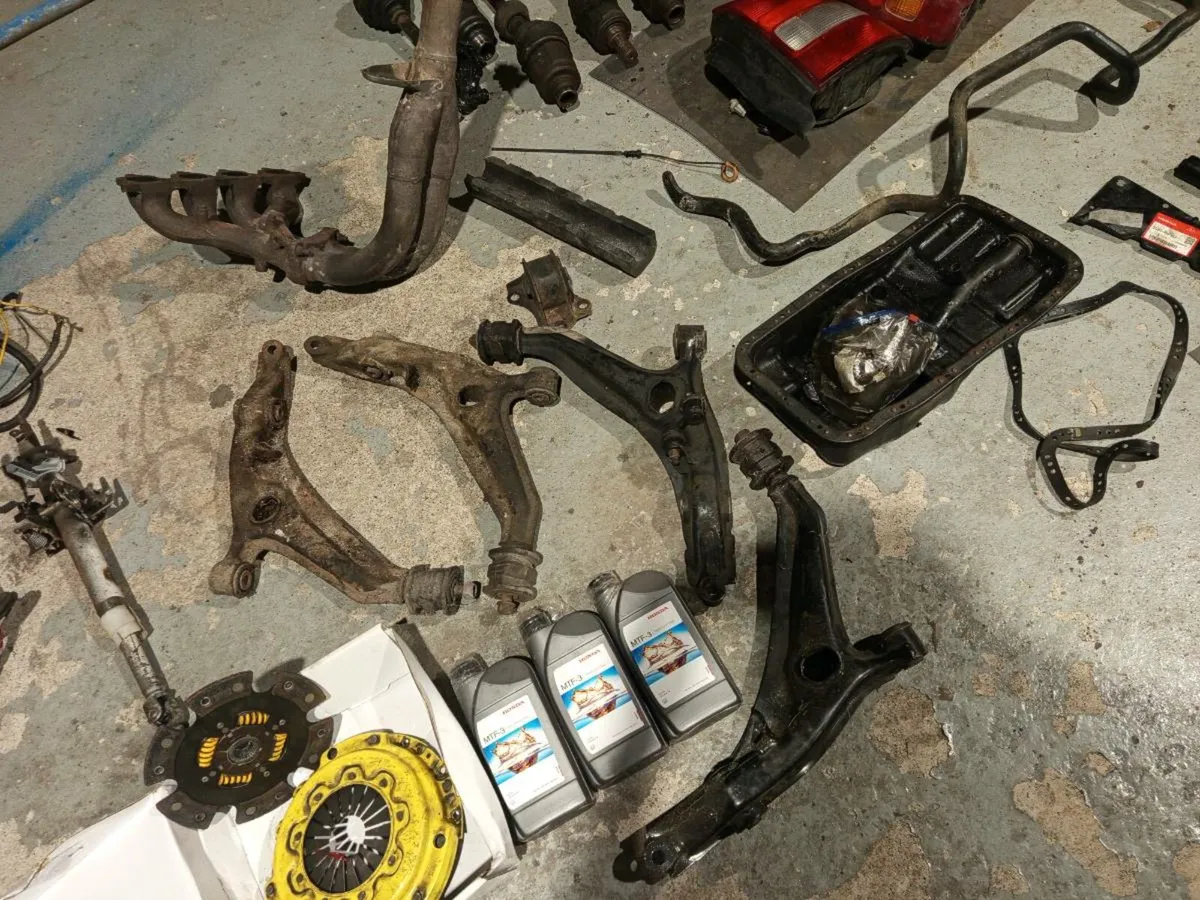 Honda ek b16a parts - Image 4