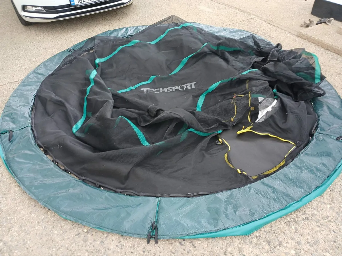 Trampoline