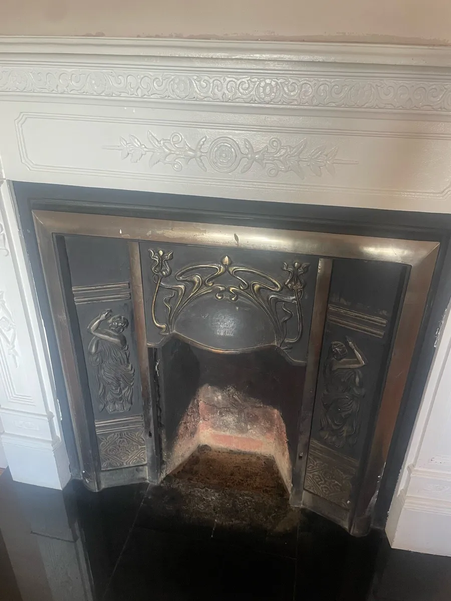 Fireplace - Image 4