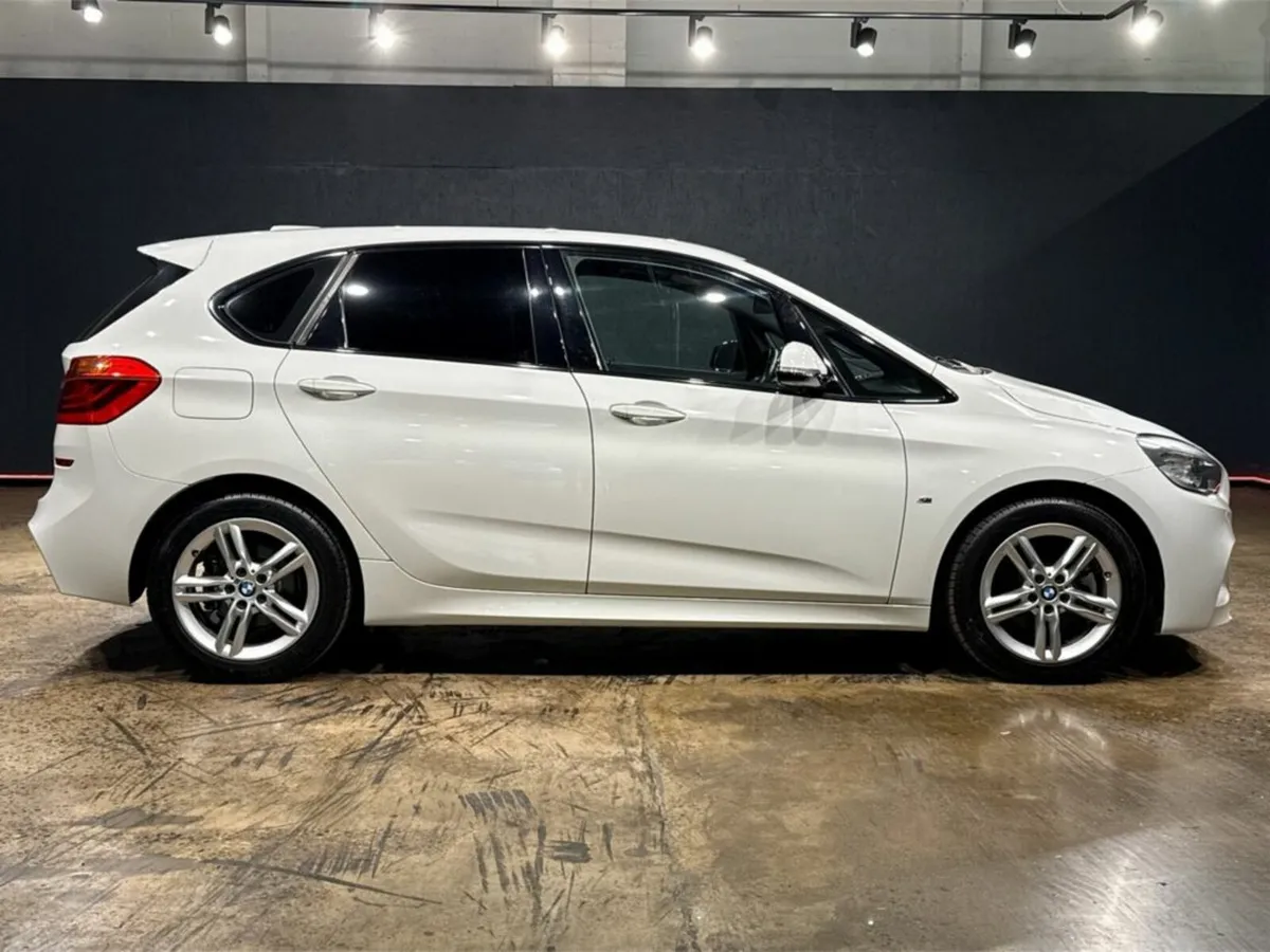BMW 2-Series 1.5 GRAND TOURER - M SPORT - ALCANTAR - Image 3
