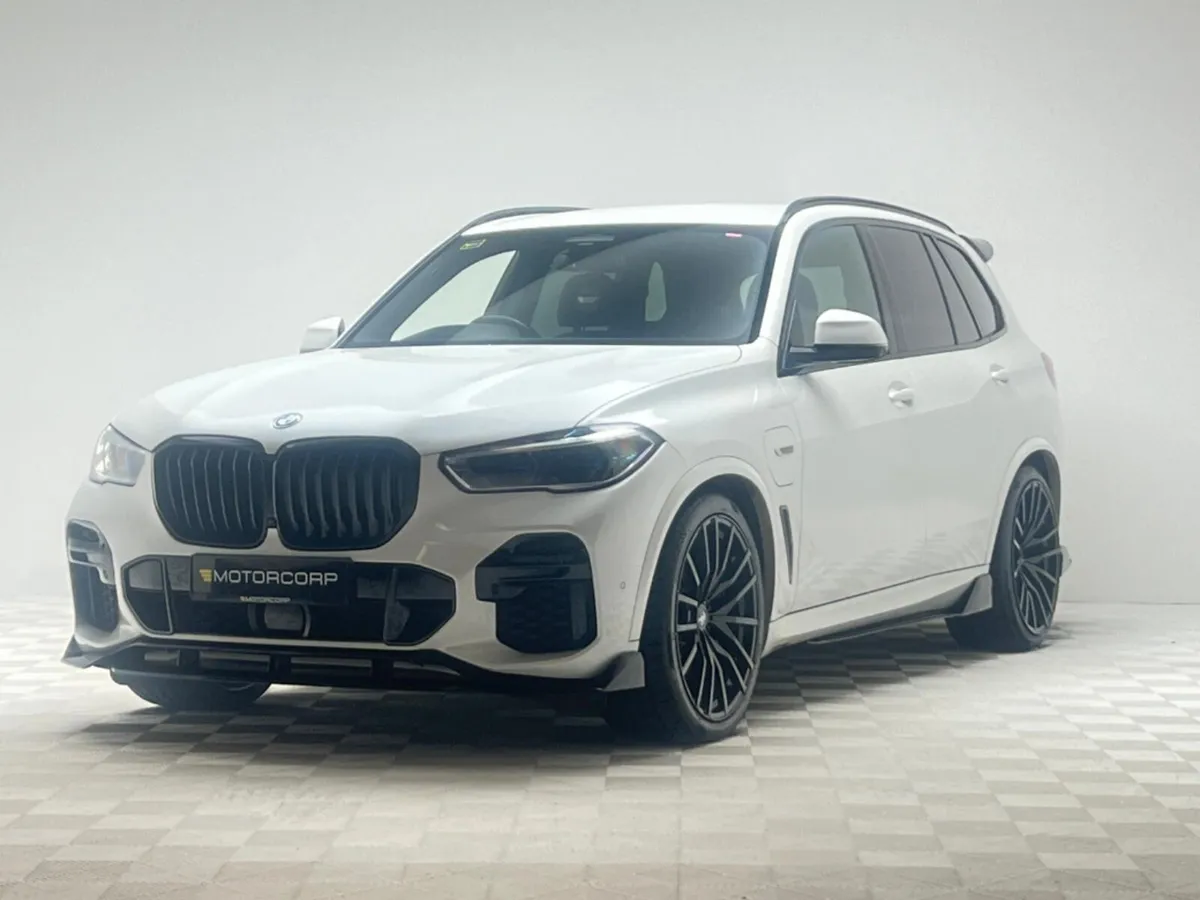 BMW X5 45E M SPORT XDRIVE - Image 3