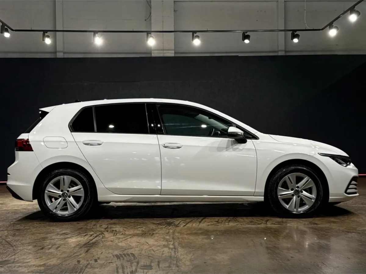 Volkswagen Golf 1.0 AUTOMATIC - ETSI - PETROL HATC - Image 3