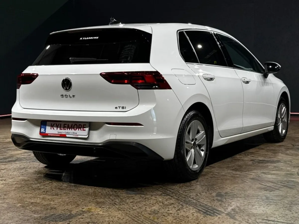 Volkswagen Golf 1.0 AUTOMATIC - ETSI - PETROL HATC - Image 4