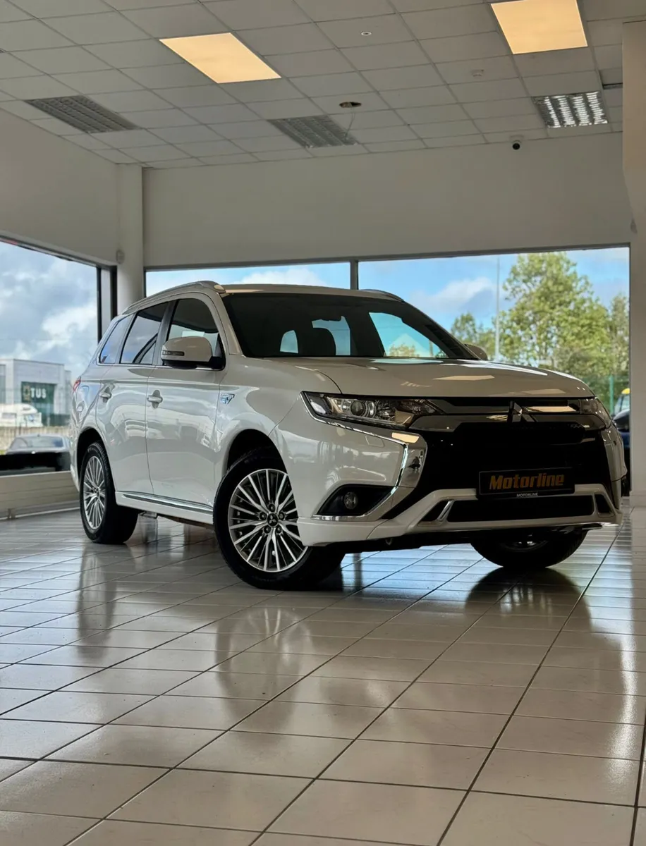 2020 Mitsubishi Outlander Phev Mivec - Image 1
