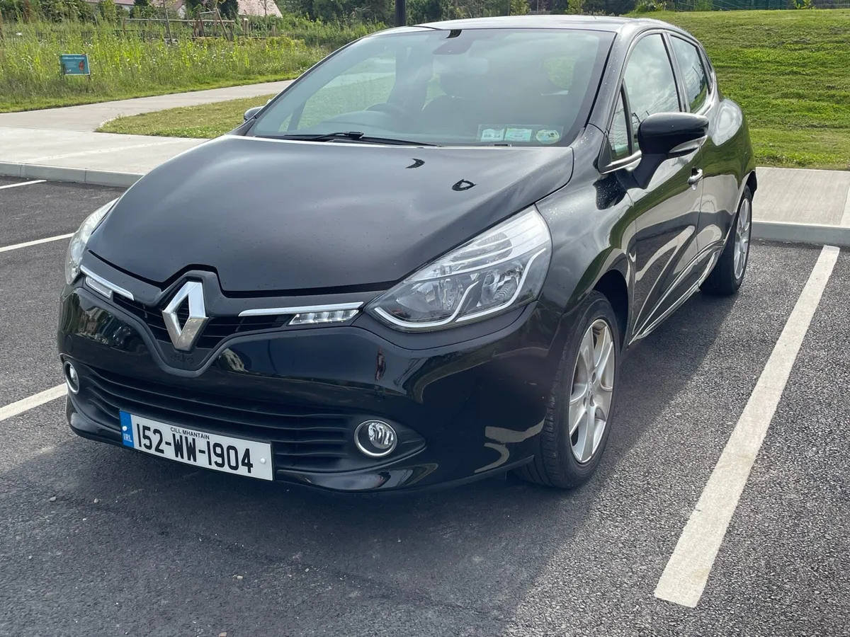 9 service stamps  - 2015 Black Clio Dynamic 1.2 - Image 4