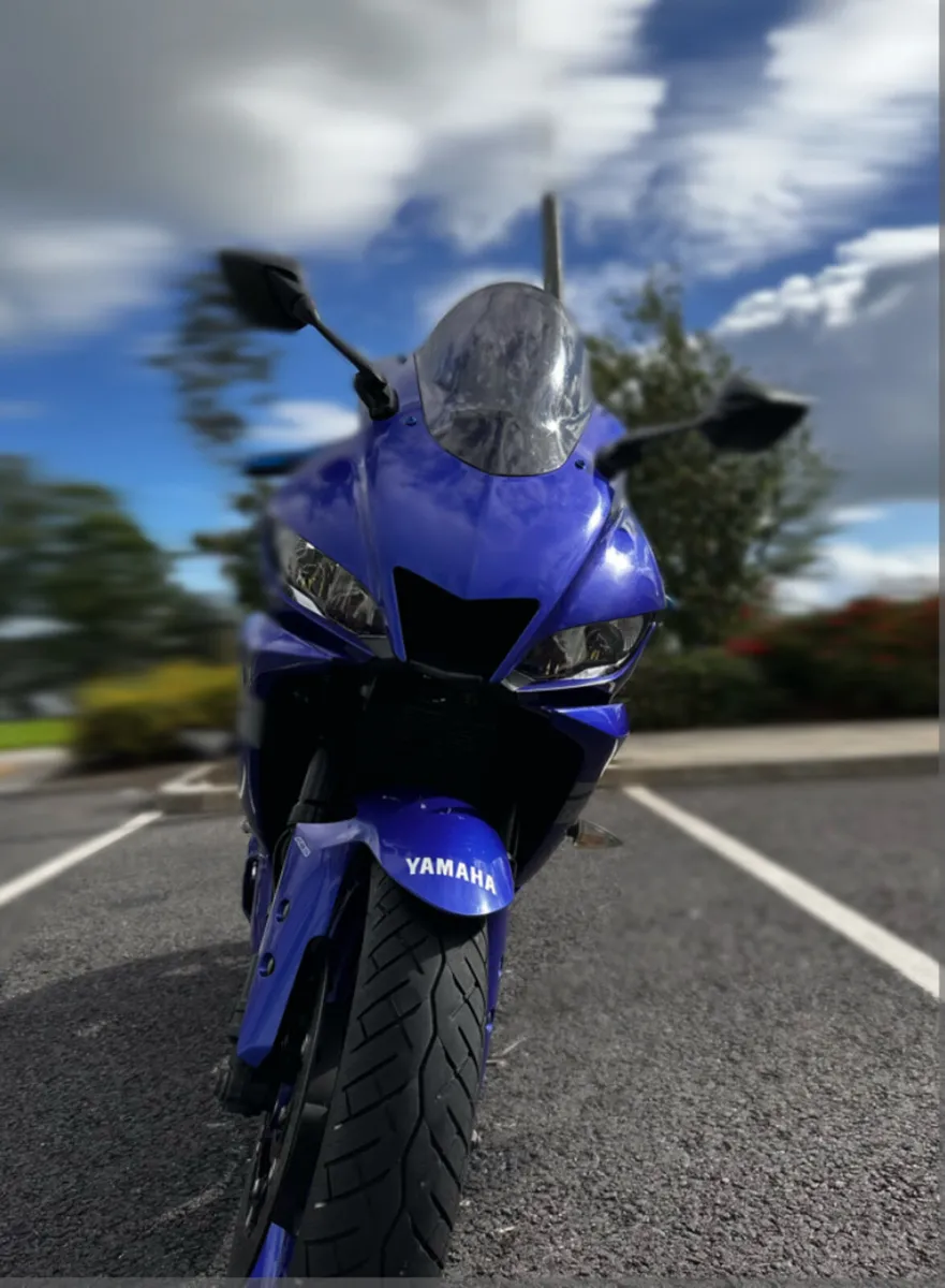 Yamaha YZF R3 - Image 2