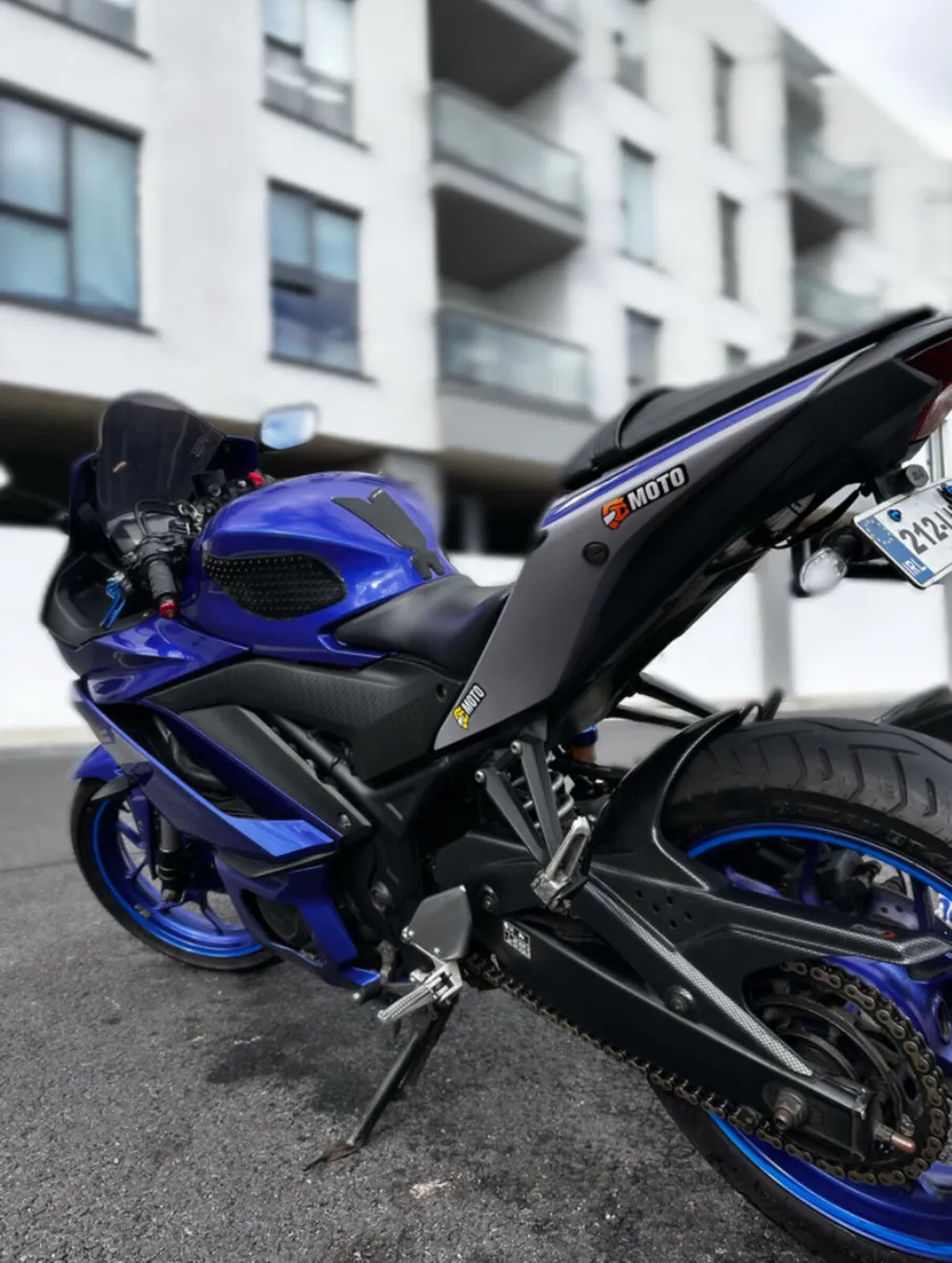 Yamaha YZF R3 - Image 4