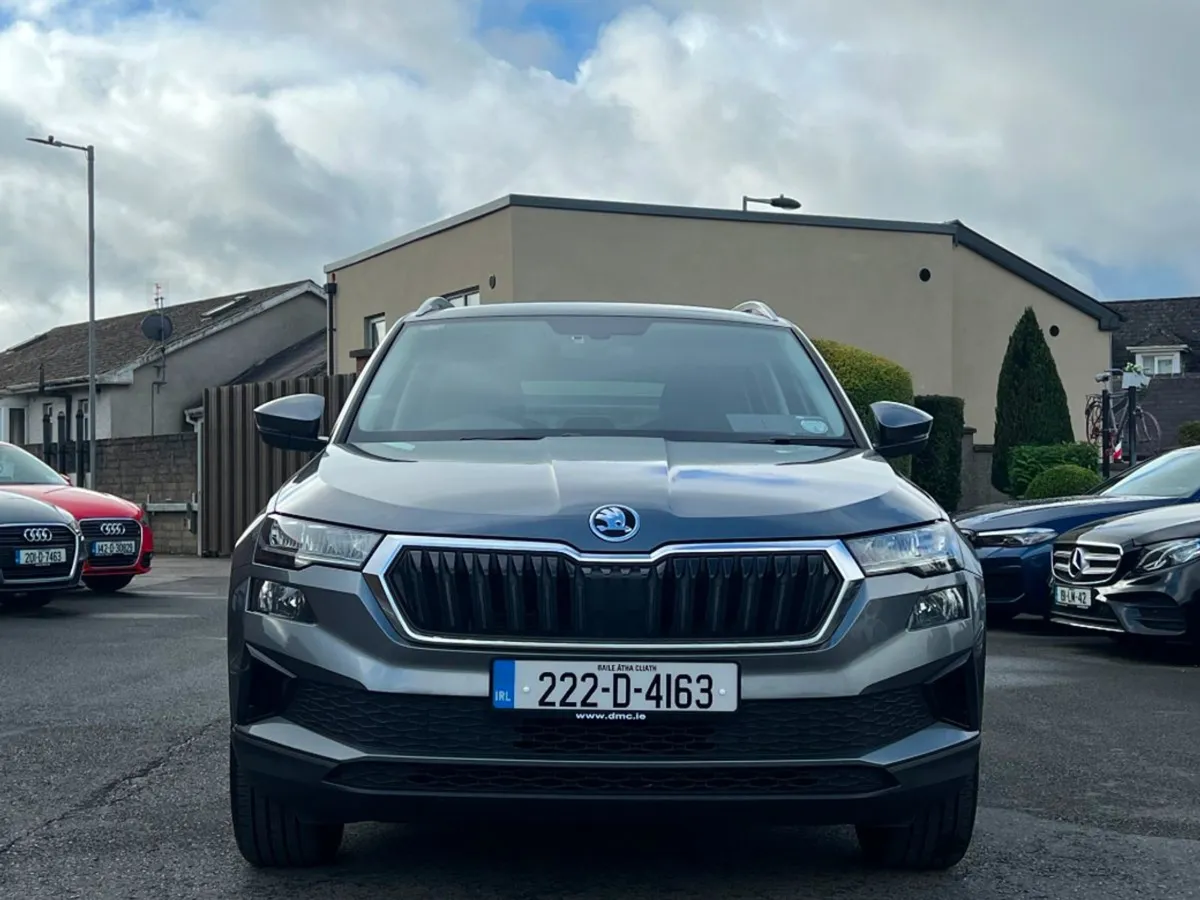 Skoda Karoq Ambition 2.0tdi 5DR  fsh - Image 2