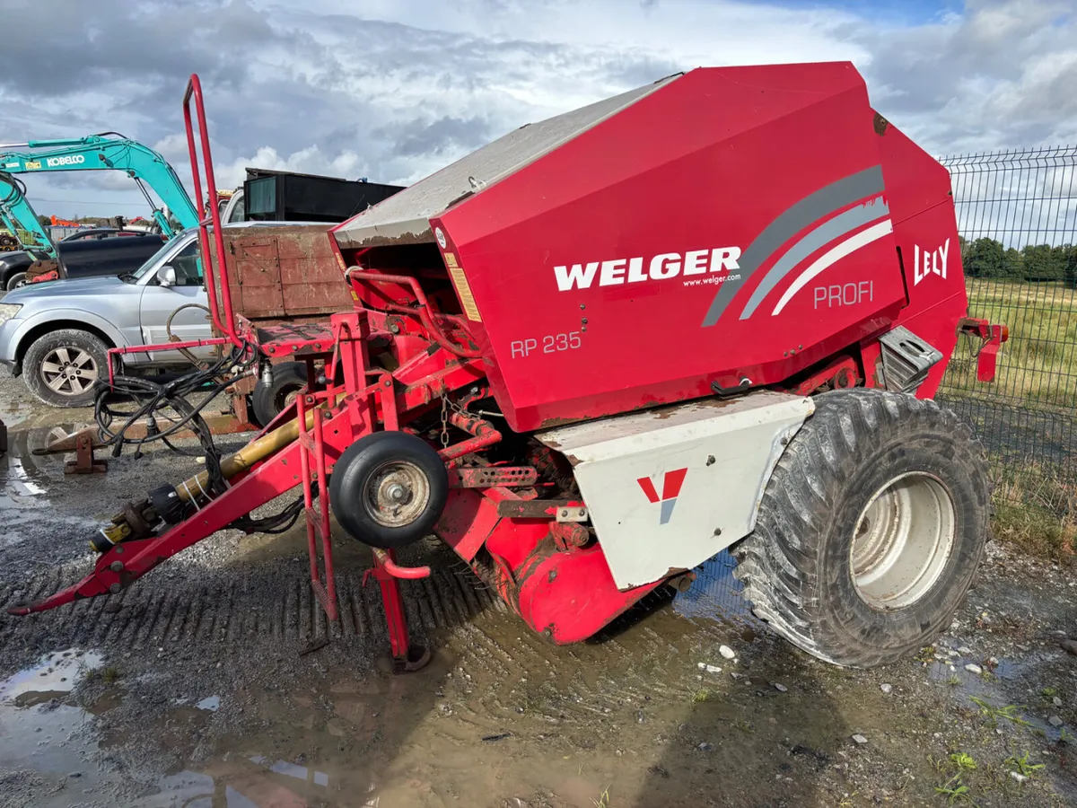 Portlaoise Auction Yard Full - Image 4