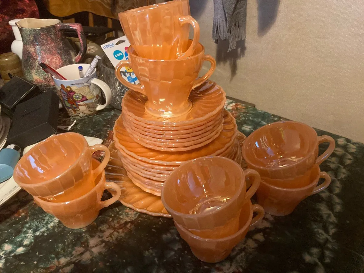1960s vintage made in USA gold peach teaset - Image 1