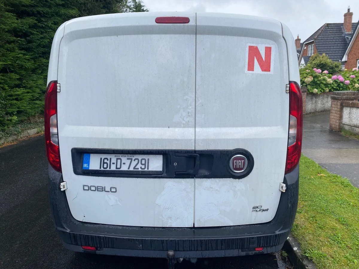Fiat Doblo 2016 - Image 2