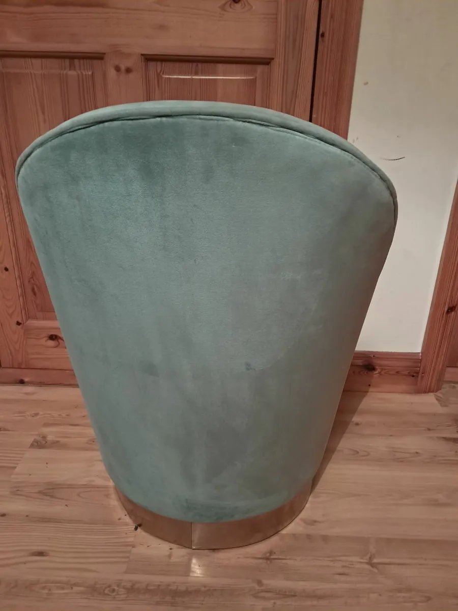 Velvet effect chair - Image 2