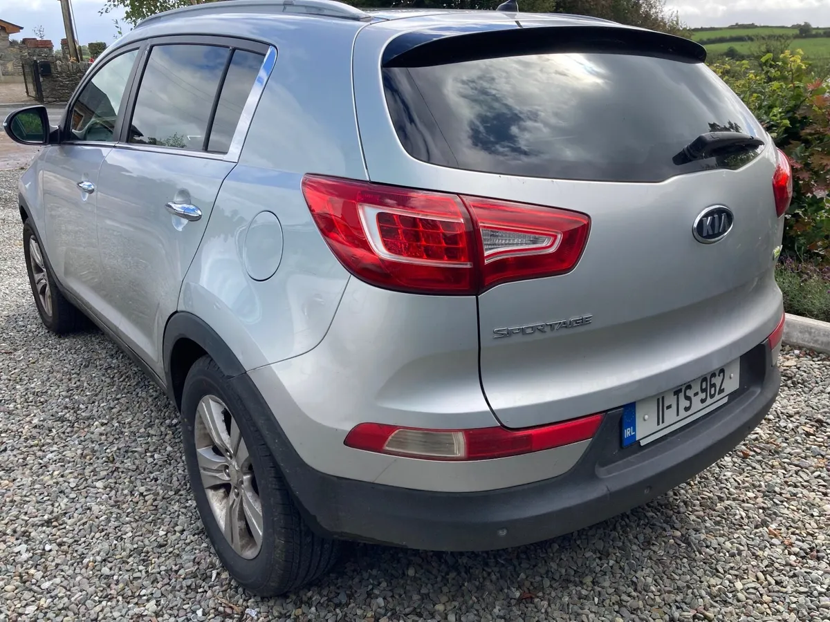 Kia Sportage 2011 - Image 3