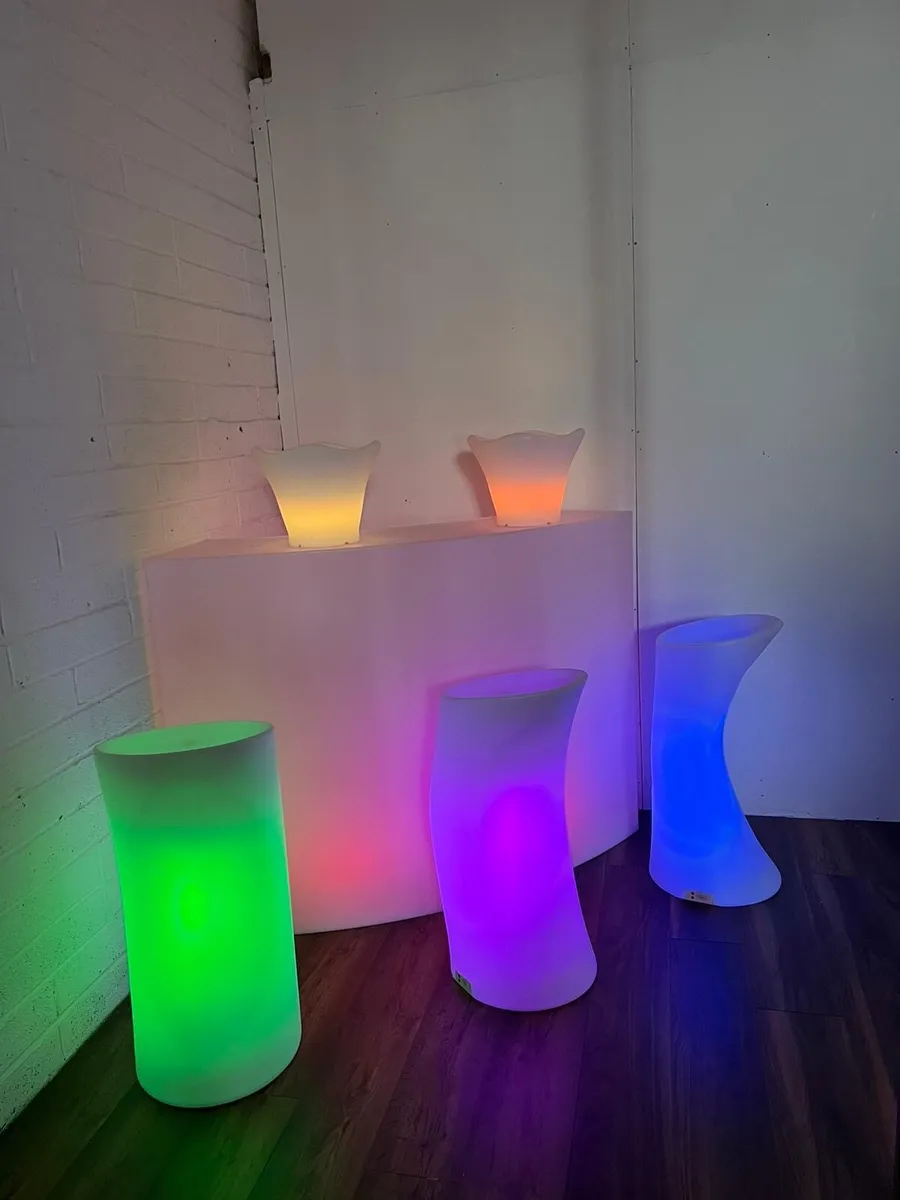 Led furniture - Image 4