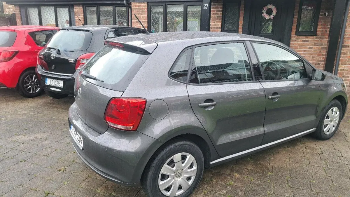 VOLKSWAGON POLO 1.2L 2011 ONLY 117000 KLMS - Image 4