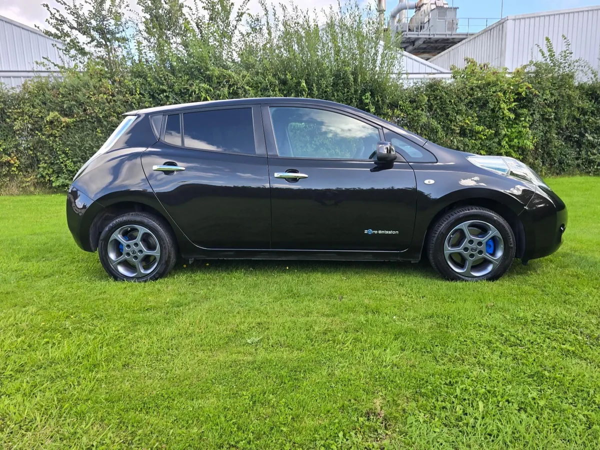 152 Nissan Leaf Acenta Nct:12/26 - Image 3