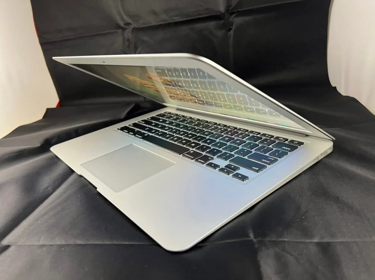 MacBook Air 13 / as new battery / macOS 13 - Image 2