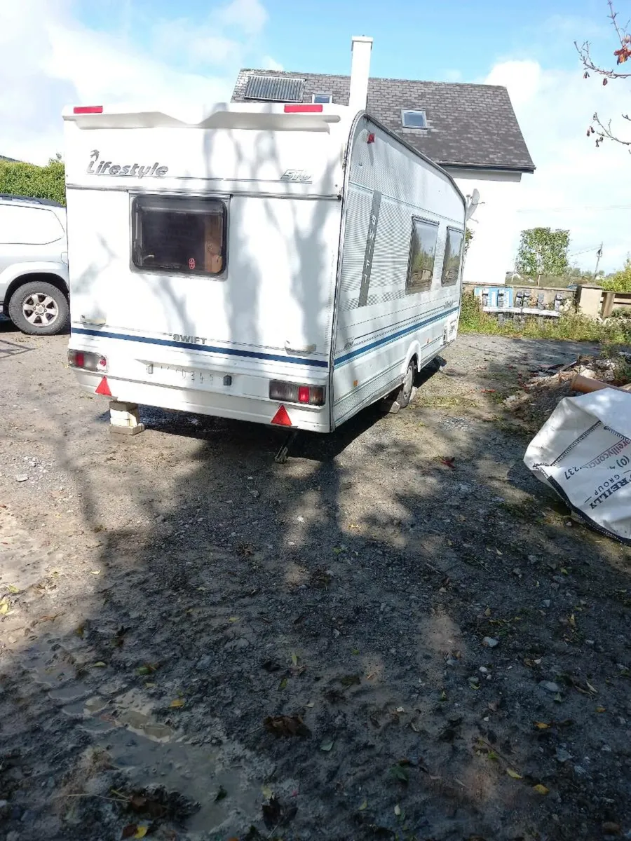 Caravan - Image 3