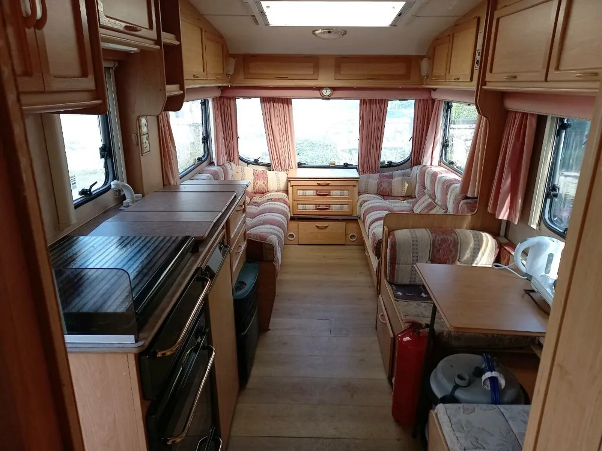Caravan - Image 4