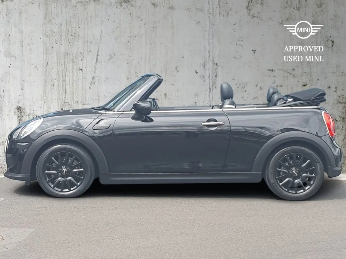 MINI CONVERTIBLE Cooper Classic - Image 4