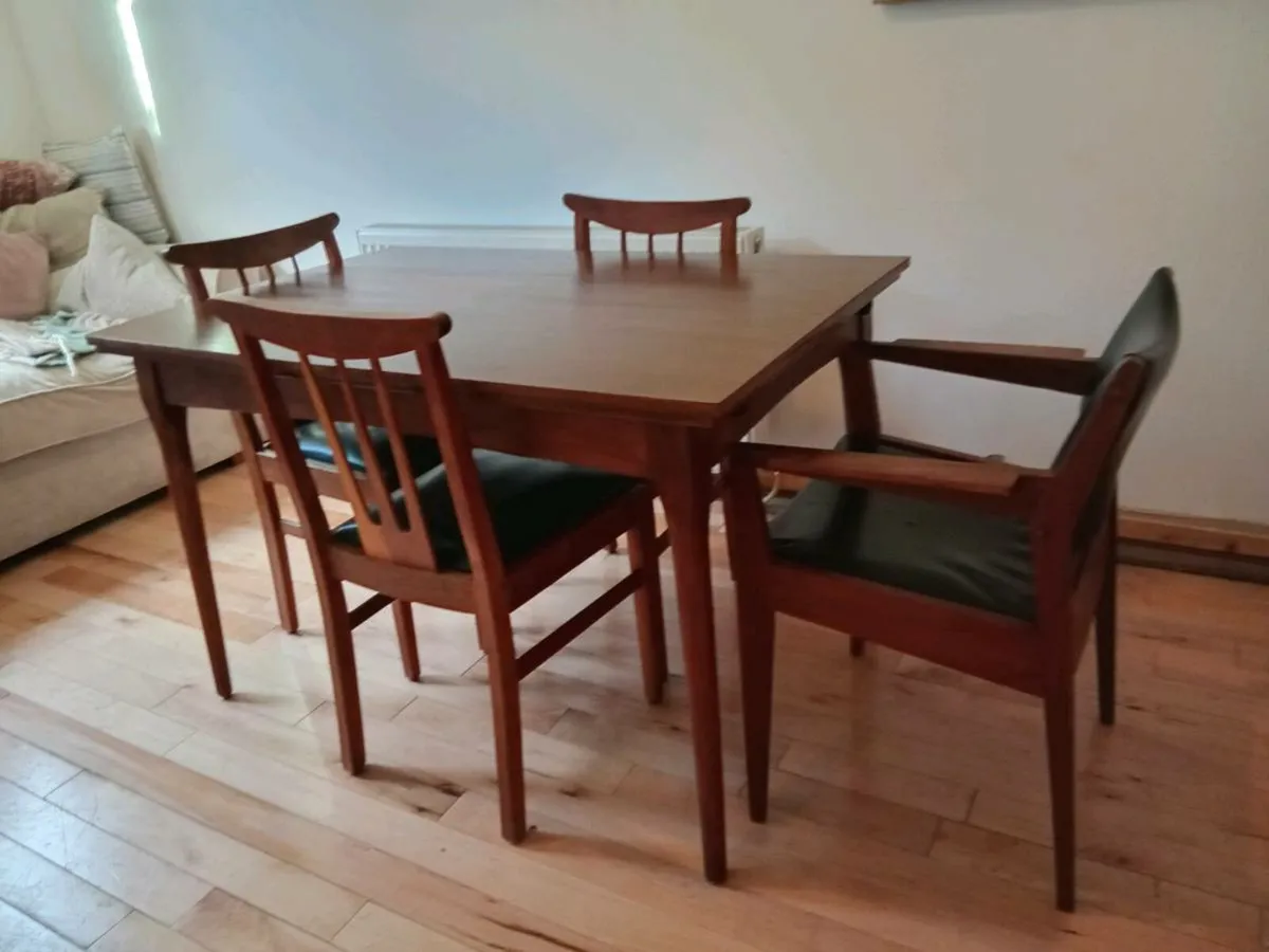 mid century teak dining set drawleaf black leather - Image 3