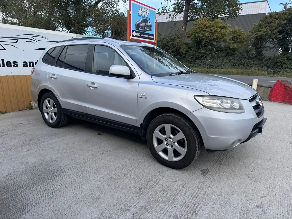08 Hyundai Santa Fe 2.2D Auto 4WD 7 Seater - Image 2