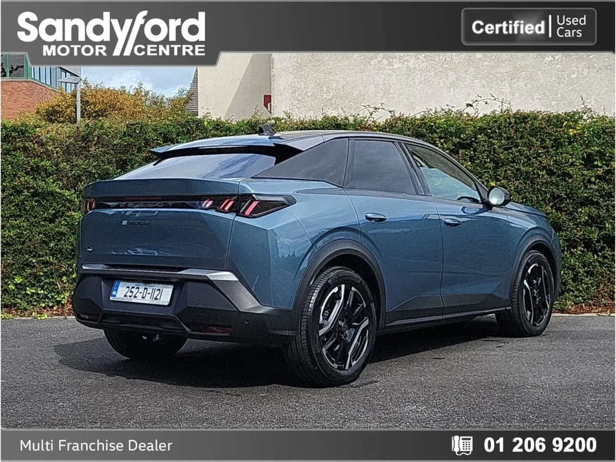Peugeot 3008 EV 73kwh 210BHP Allure ex Demo - Image 2