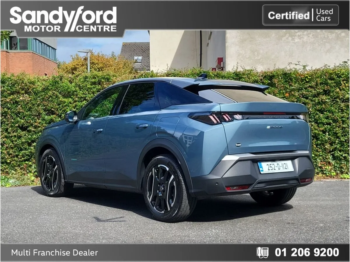 Peugeot 3008 EV 73kwh 210BHP Allure ex Demo - Image 4