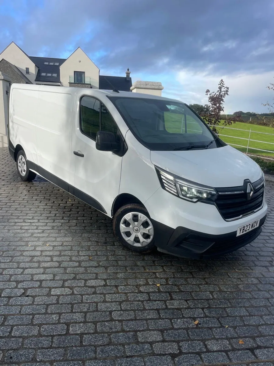 2023 Renault Trafic L130 - Image 1