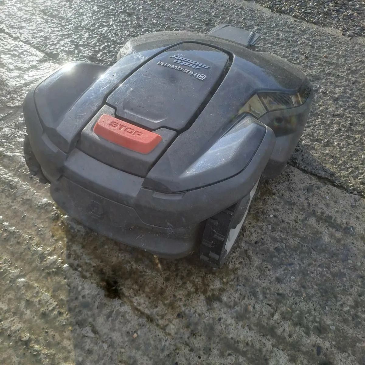 Husqvarna automower 305 - Image 1
