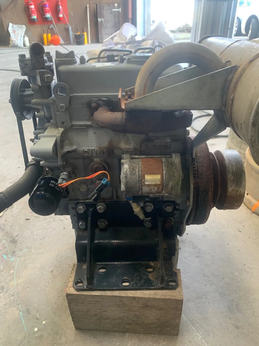 Kubota D 1105 engine - Image 2