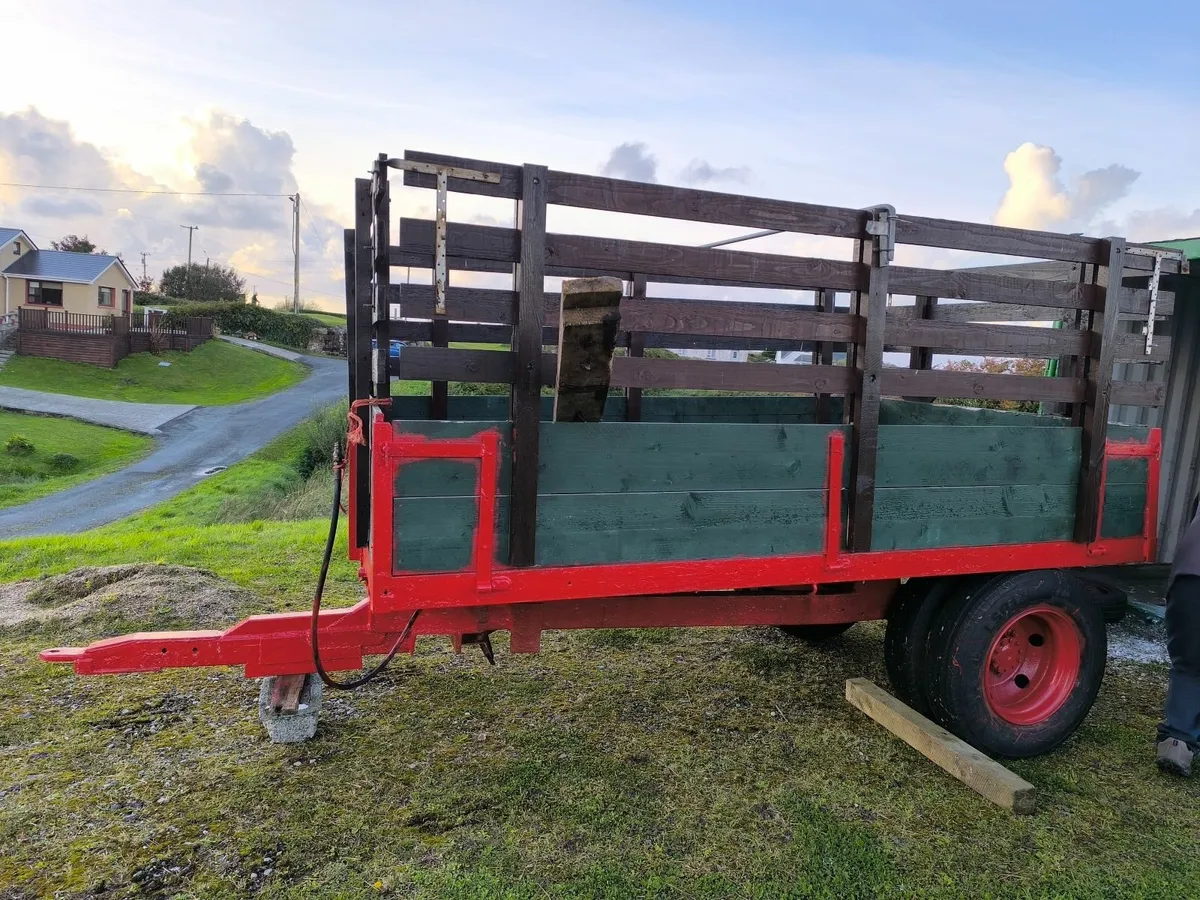 Silage/Turf trailer - Image 3