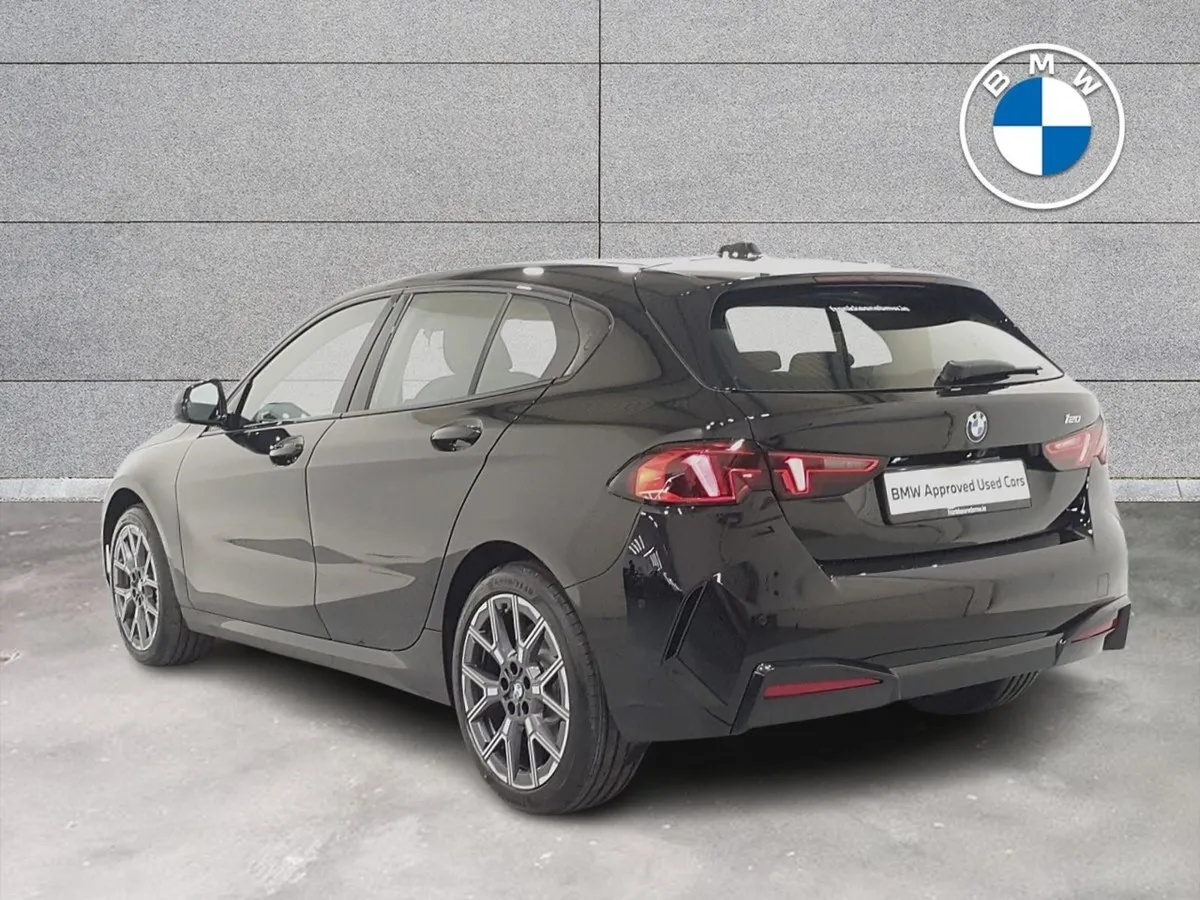 BMW 1 Series 120 Sport - Image 3