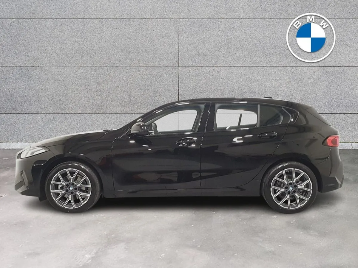 BMW 1 Series 120 Sport - Image 4